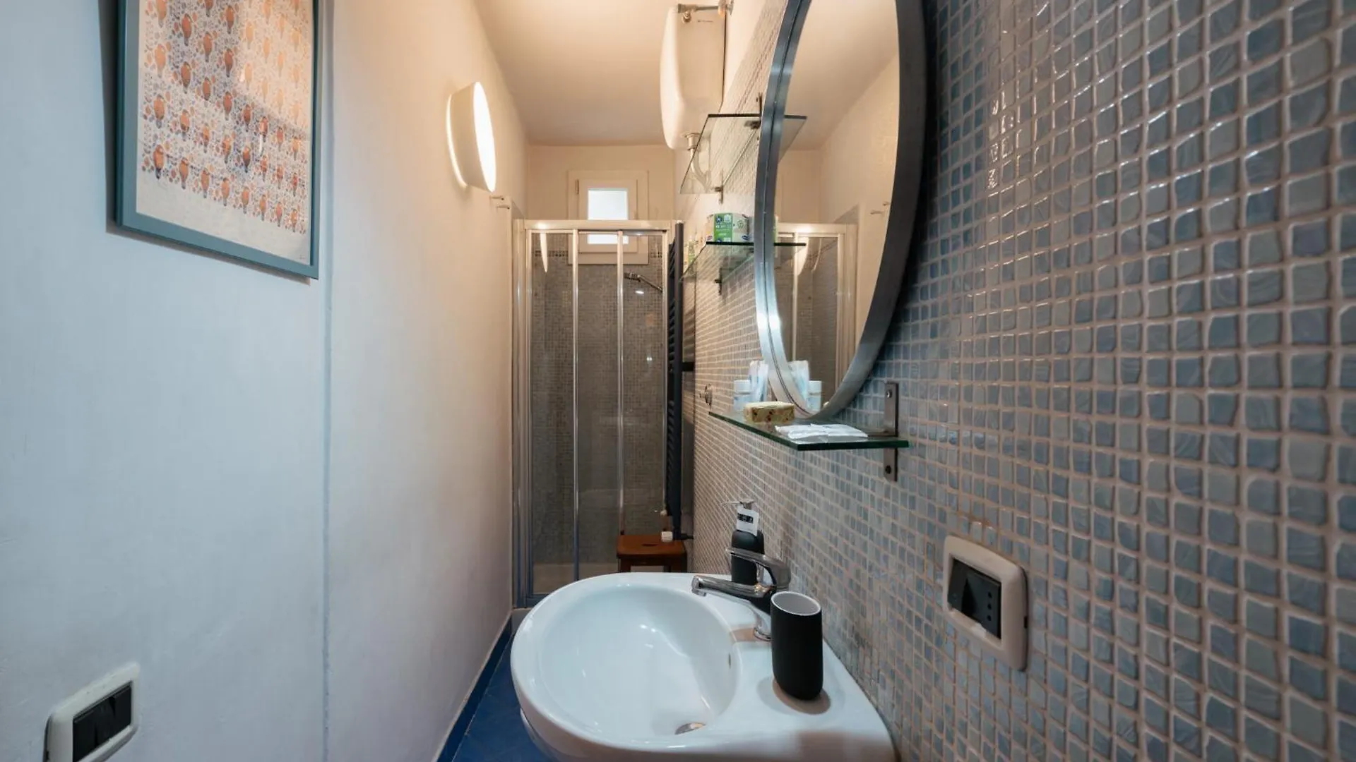 Charming Apartment In The Heart Of Santo Spirito Florence Italy